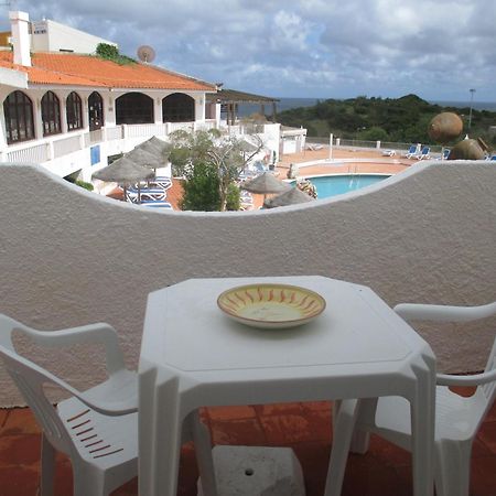 Apartamentos Salema Praia Club Eksteriør bilde