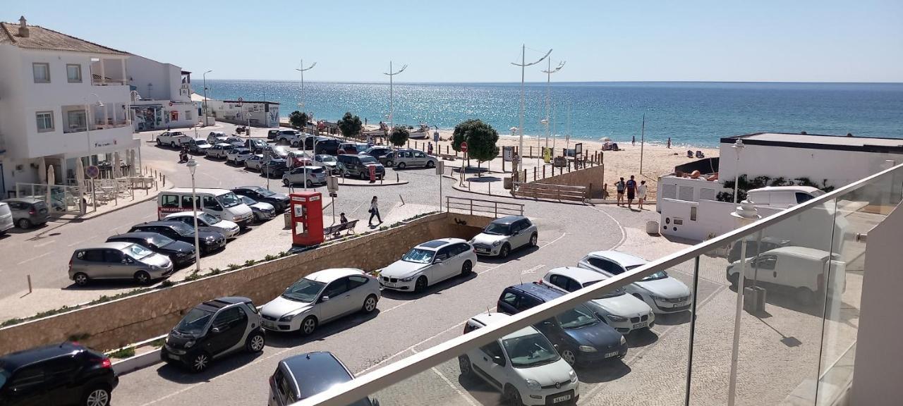 Apartamentos Salema Praia Club Eksteriør bilde