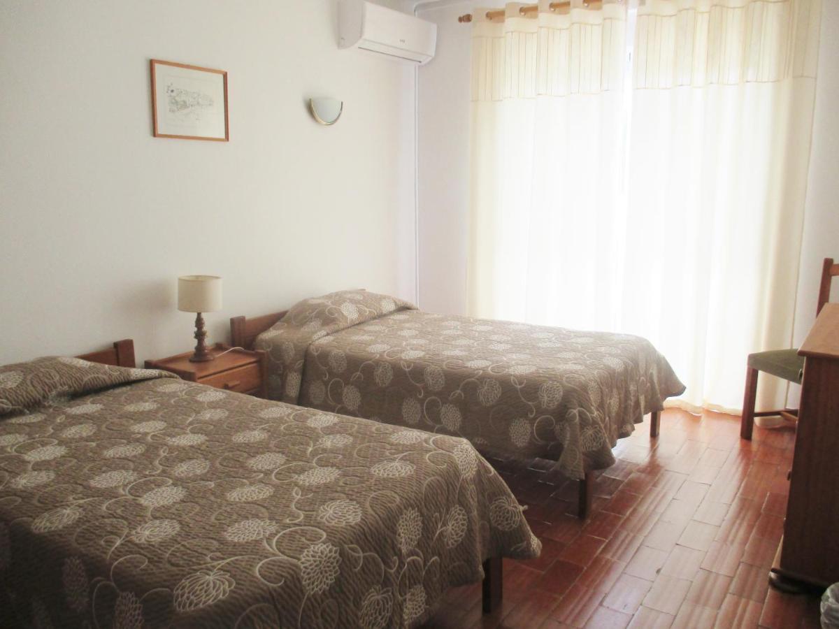Apartamentos Salema Praia Club Eksteriør bilde