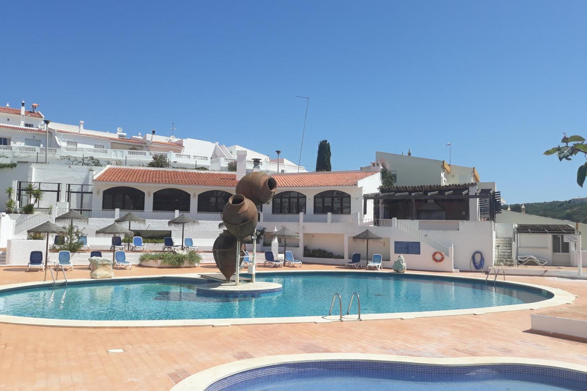 Apartamentos Salema Praia Club Eksteriør bilde
