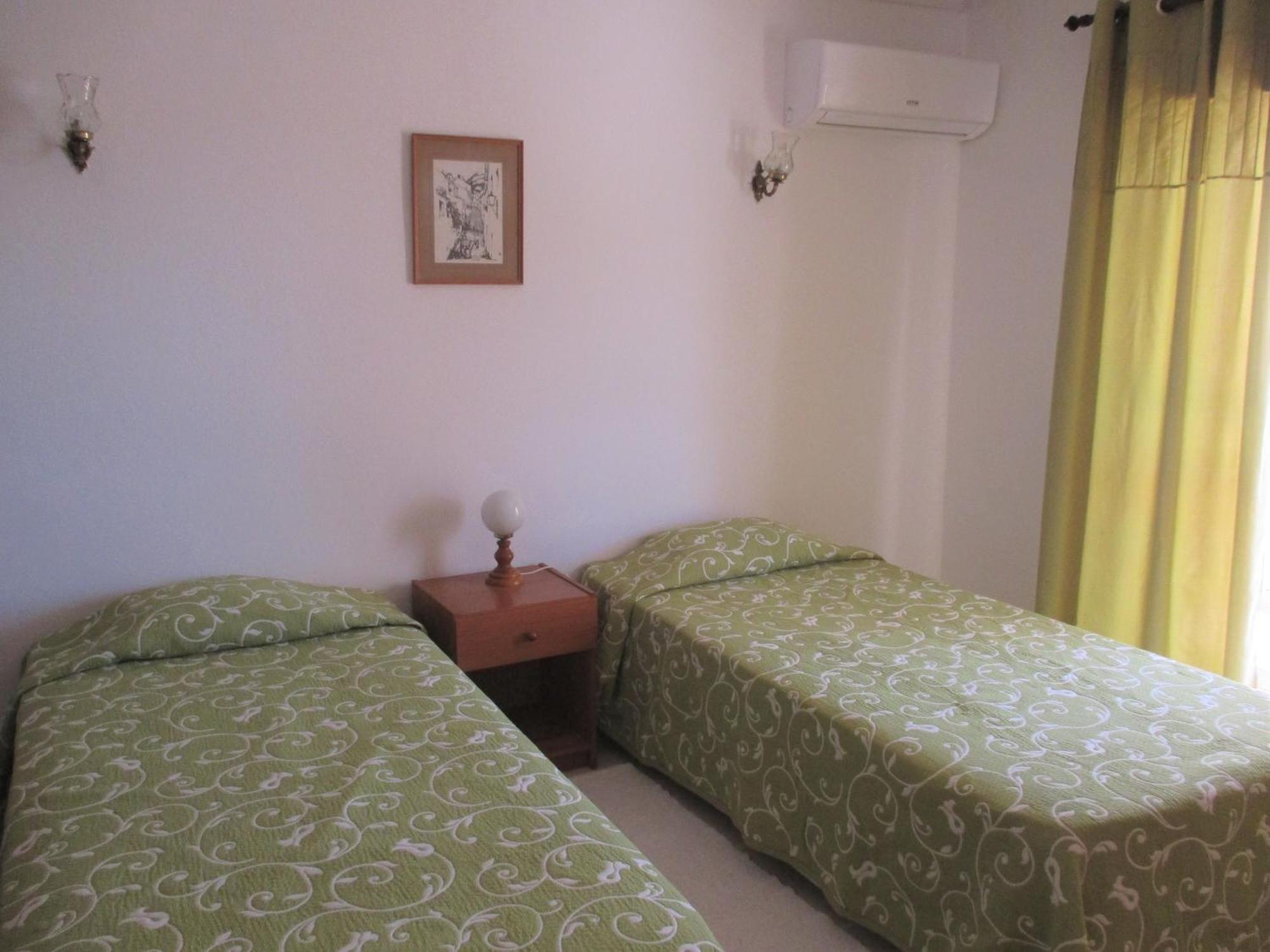 Apartamentos Salema Praia Club Eksteriør bilde