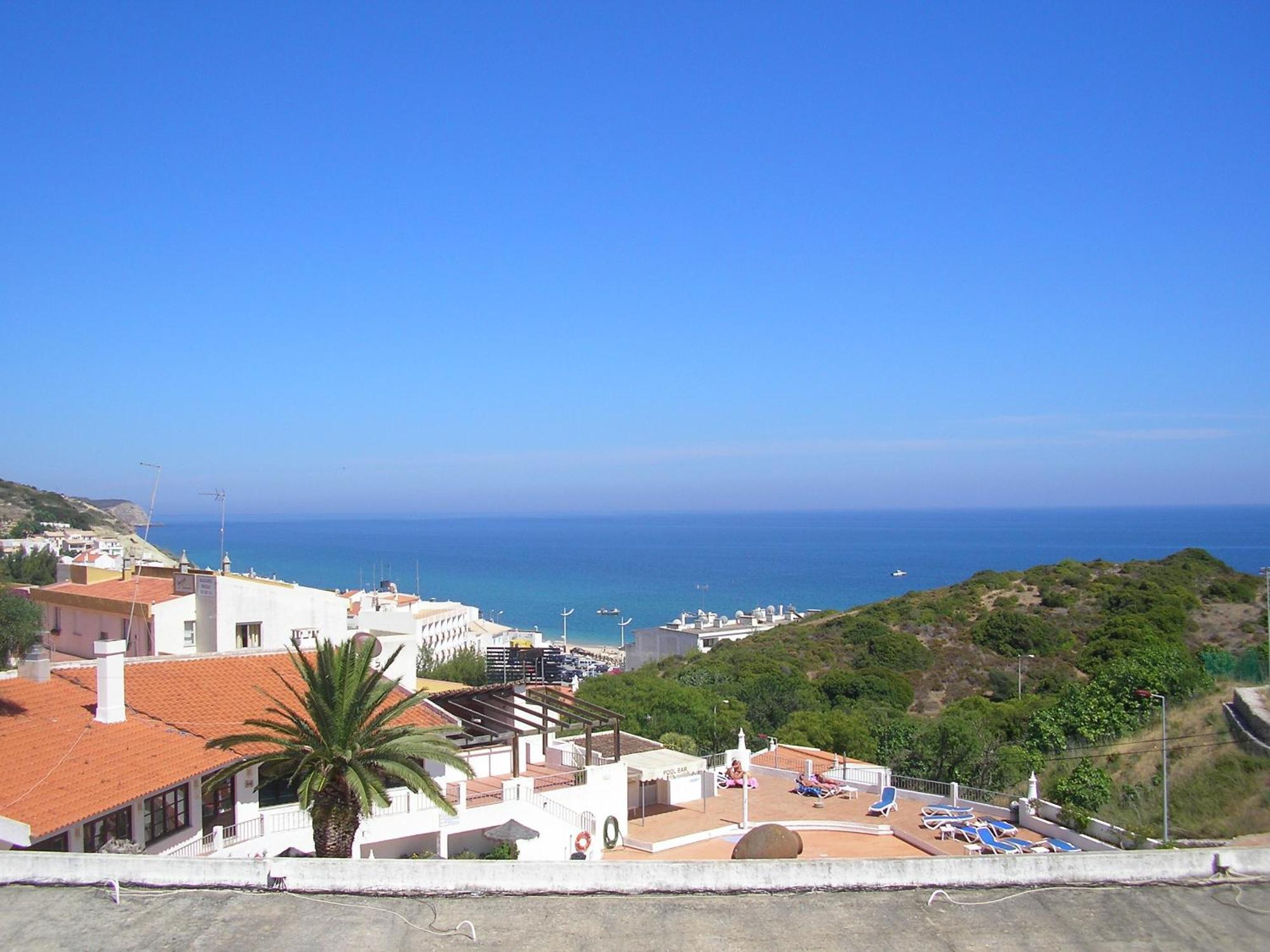 Apartamentos Salema Praia Club Eksteriør bilde