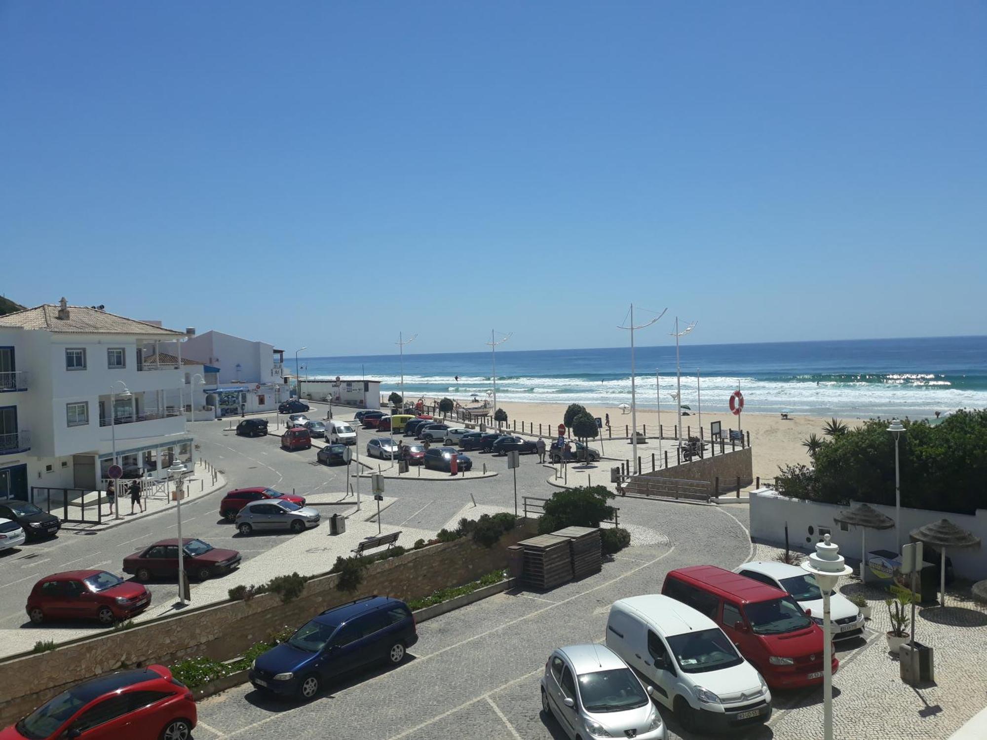 Apartamentos Salema Praia Club Eksteriør bilde