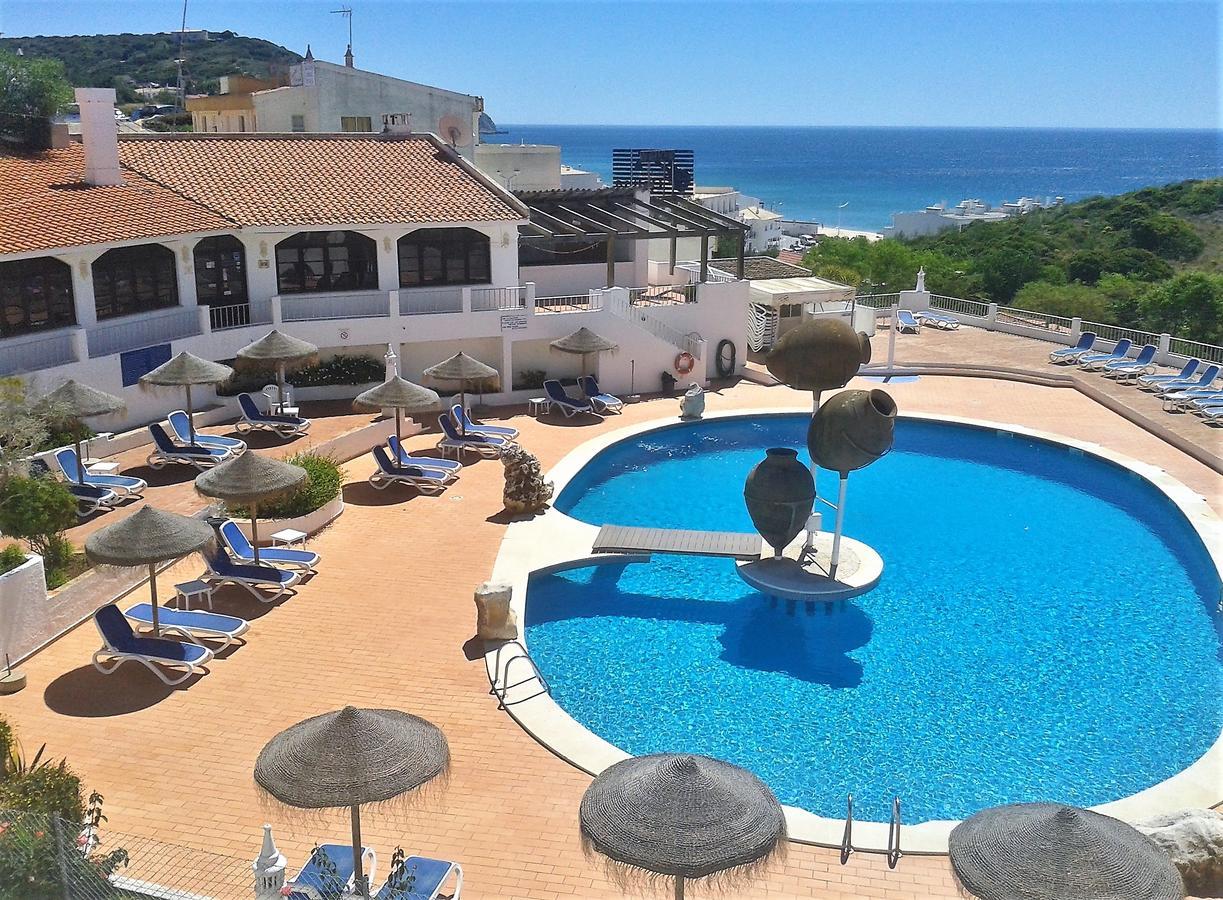 Apartamentos Salema Praia Club Eksteriør bilde