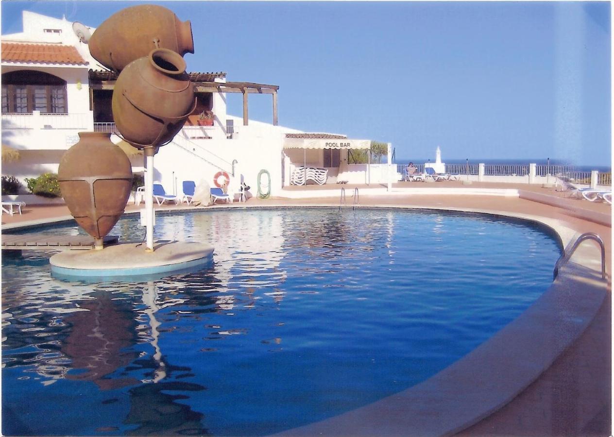 Apartamentos Salema Praia Club Eksteriør bilde